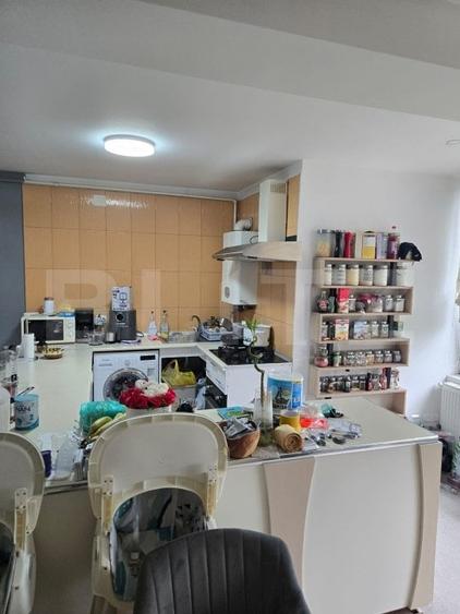 apartament cu 3 camere decomandat  pe 2 nivele - 10