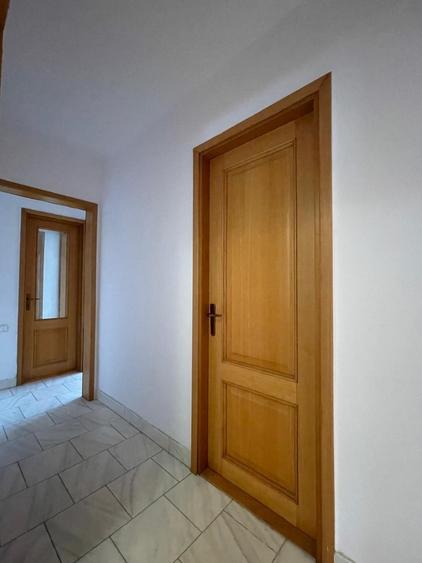 Tomis III, apartament cu 4 camere decomandate, centrala pe gaz, liber - 7