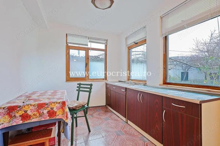 Casa de vanzare in Mangalia Zona Centrala - 3