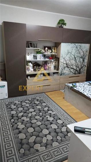 Apartament 3 camere Ultracentral Vis-a-vis SRI - 1