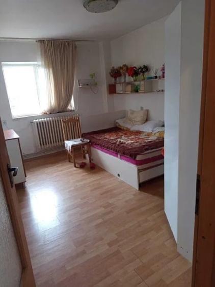 Garsoniera - zona Podul de Piatra - Stradela Silvestru - baza Pasaj Alexandru - 1