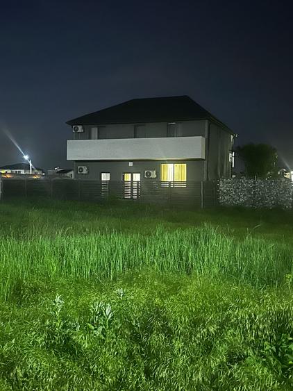 Vila mobilata si utilata - 4 camere - 4 bai  - incalzire in pardoseala - 3