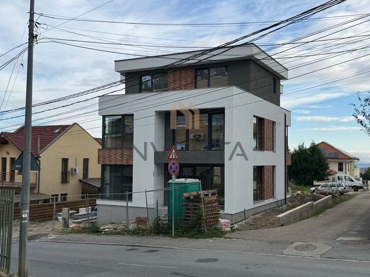 Oportunitate de investitie! Spatiu in proximitatea Grand Hotel Italia! - 10