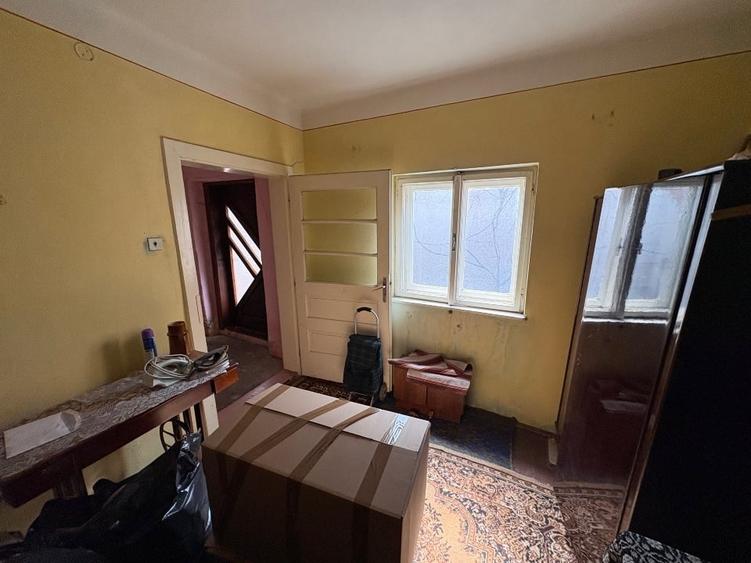 Casă cu teren 320 mp – zonă liniștită, Sibiu - 11