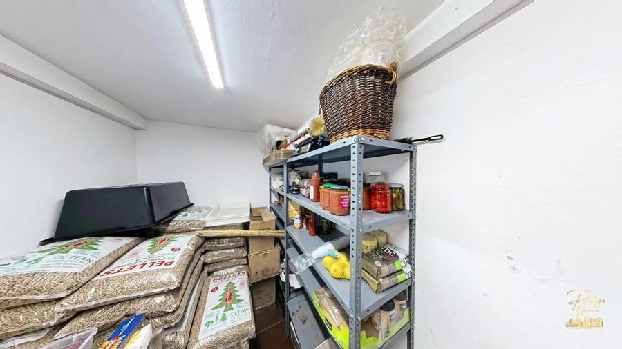 Cabana cu restaurant si 5 camere de vanzare in Vartop - Arieseni - 37