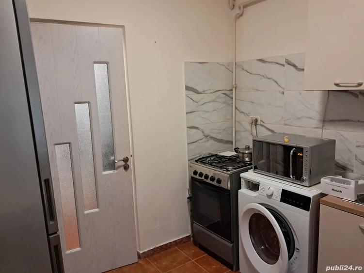 vand apartament 2camere - 1