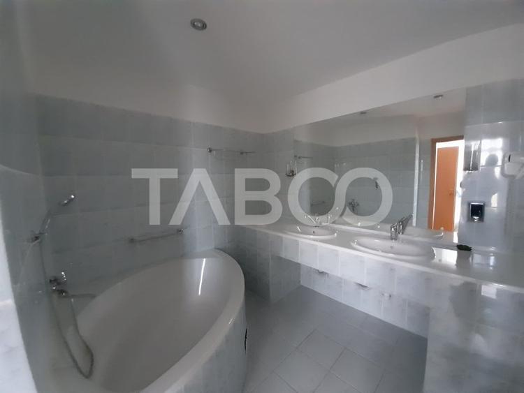 Spatiu comercial de 2760 mp de vanzare in Turnisor Sibiu Comision 0% - 16