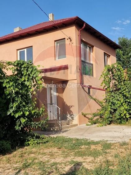 Casa de vanzare P+1 Mihail Kogalniceanu teren 524 mp Jud Constanta