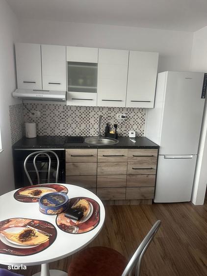 Apartament cu 3 camere, mobilier complet, aproape de centru - 4