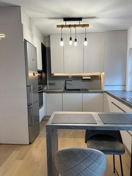 Apartament cu 2 camere si garaj Centru - langa The Office - 2