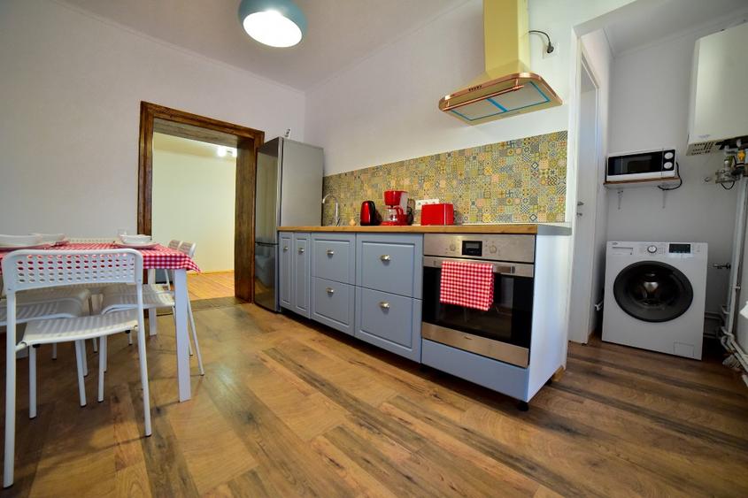 Inchiriez apartament 3 camere - 5