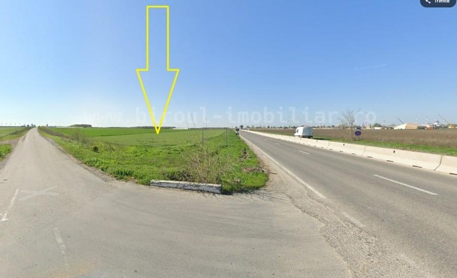 Teren Intravilan 4,5 ha – Poziție Strategică vis-à-vis de Aeroportul MK - 4