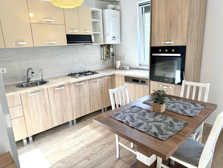 Apartament 3 camere, 60 mp utili + curte 54 mp - Dumbravita - 3