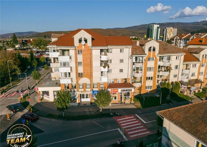 Edificiu cu proiect aparthotel plurirezidential, Central, C - 18