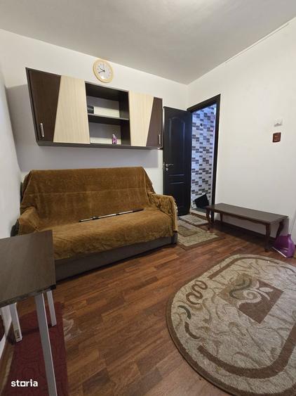 Garsoniera De Inchiriat in zona pajura sec.1 - 11