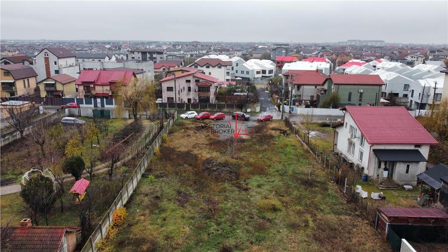 Teren intravilan 5000 mp, strada asfaltata, toate utilitatile, str. Celofibrei - 5