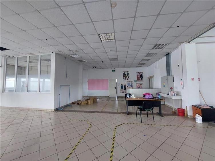 Hala de inchiriat in apropiere de aeroport - 5