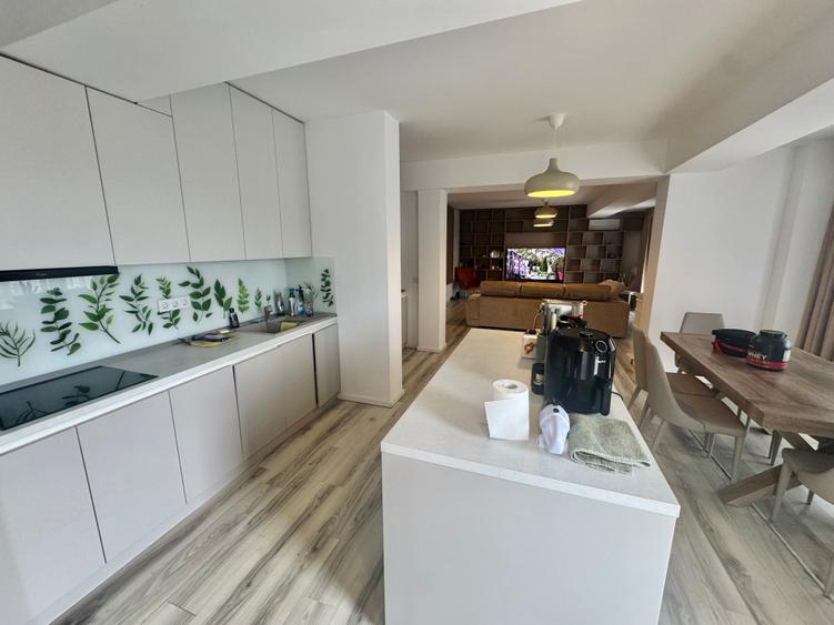 Preț Promo-Apartament 4 camere Otopeni Central-Lidl 23 August - 8