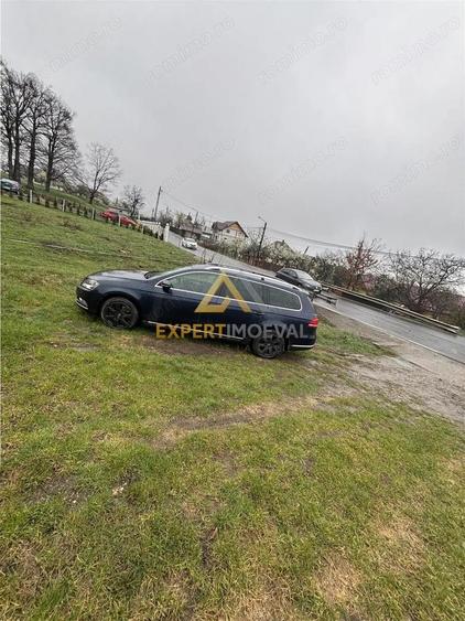 Teren intravilan de vanzare - 3