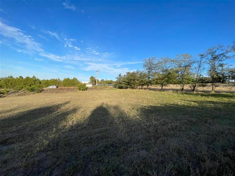 Teren de vanzare in localitatea Somova- judetul Tulcea - 5