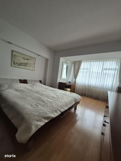 De vanzare | Apartament 3 camere | 100 mp | Etaj 3 - 3