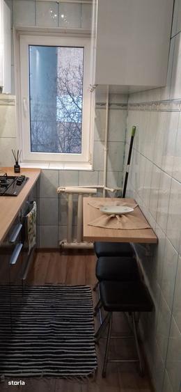Ap Kaufland Vest 3 camere, etaj 4, utilat complet, 300 euro - 2
