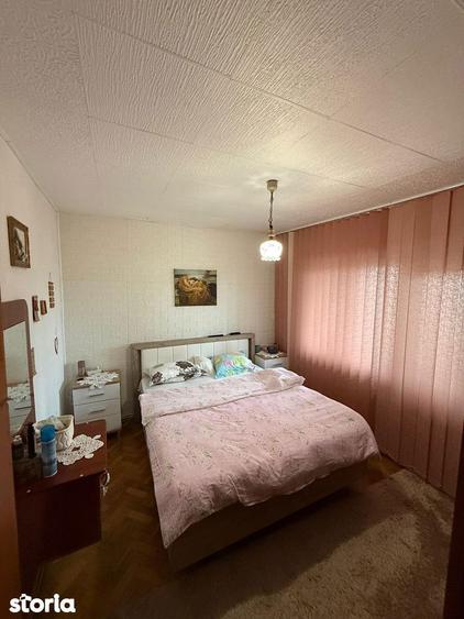 Apartament cu 4 camere în Păcurari