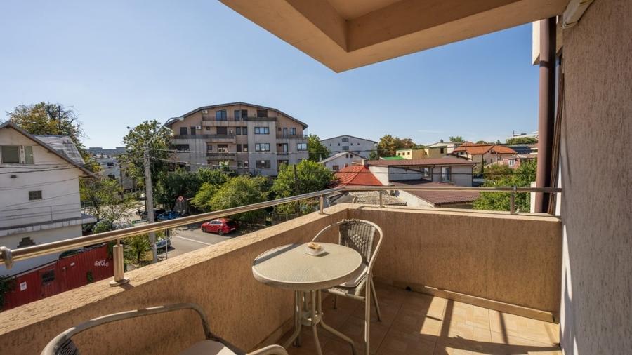 Apartament cu 2 camere decomandat în Bucureștii Noi