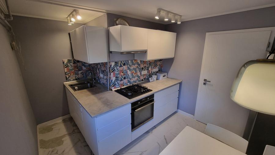 Proprietar - Inchiriez apartament 2 camere zona Lunei - 3