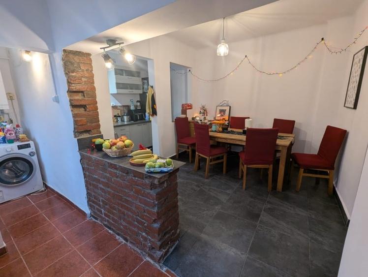 Casa cu 4 camere in zona Blascovici - 9