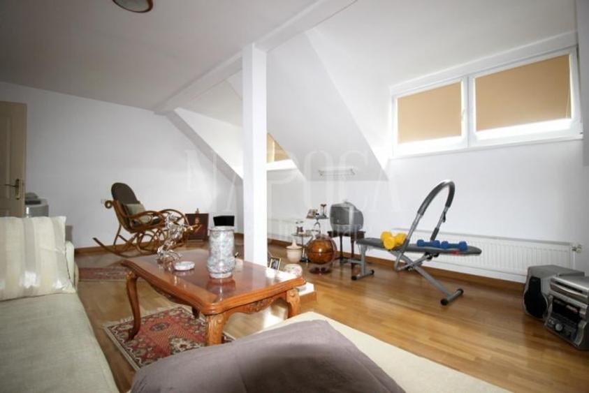 Casa 4 camere de vanzare in Floresti - 11