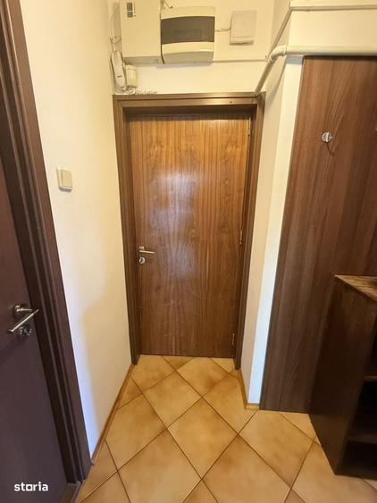 Apartament cu 3 camere decomandat în Splaiul Independenței
