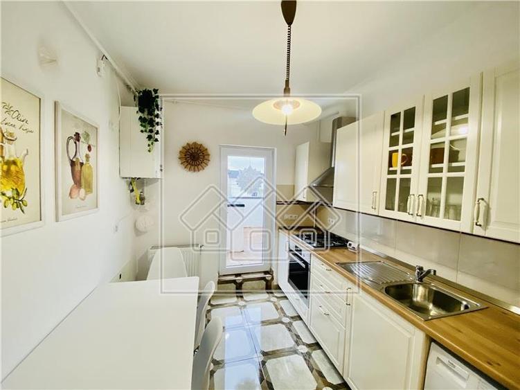 Apartament de inchiriat in Sibiu - 2 camere si 2 terese - Deventer - 4