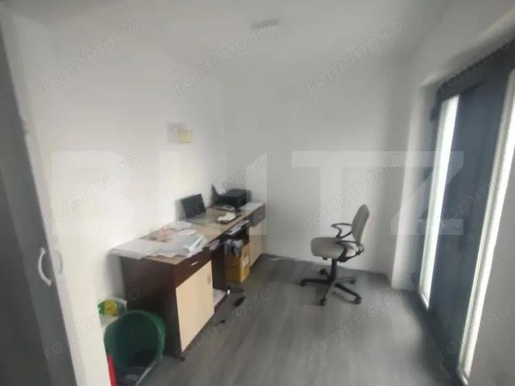 Casa pe 2 nivele cu 5 camere si 140 mp +teren 850 mp oras Beclean,zona Romfulda - 6