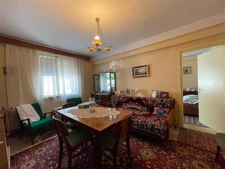 Apartament 3 camere de vanzare zona centrala Tulcea - 2