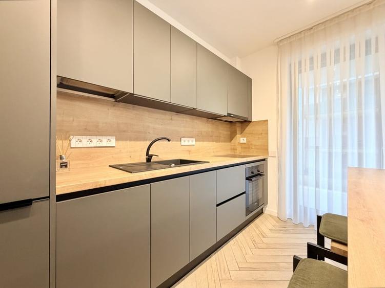 Inchiriere Apartament 2 camere, zona centrala Piata Abator, garaj - 5
