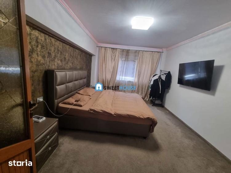 Apartament modern cu trei camere Zona 1 decembrie - 7