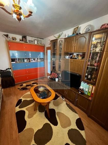 Apartament 2 camere - zona Astra - 4