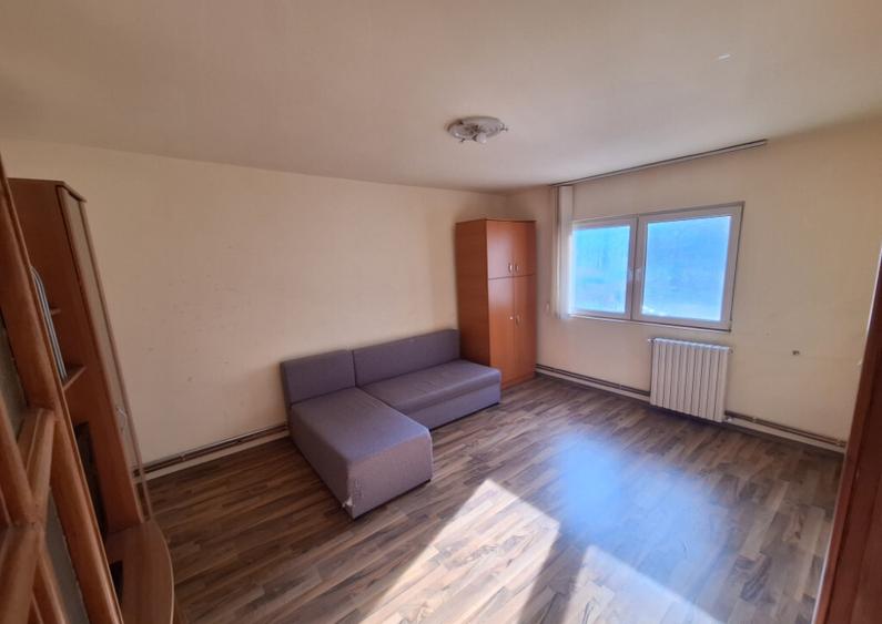 VAND SAU SCHIMB * APARTAMENT 3 CAMERE * INEL 2 * ETAJ 2 * - 4
