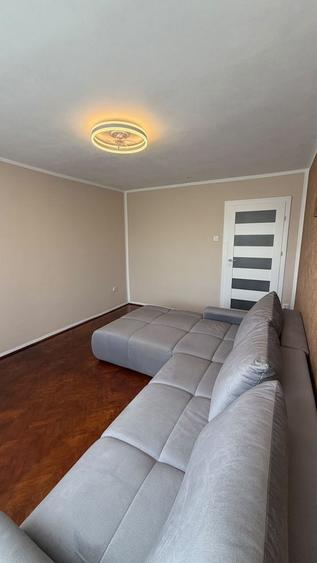 Apartament cu 2 camere decomandat, mobilat în Plopilor