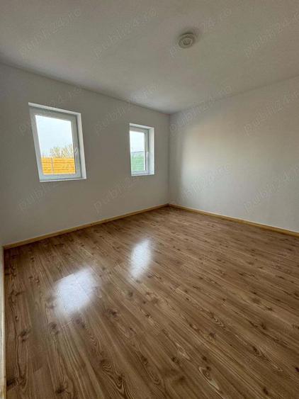 Proprietar, vand casa cu panouri fotovoltaice foarte aproape de Arad!! - 6