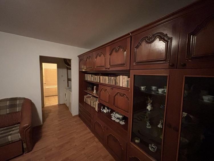 Vand apartament 3 camere - 7