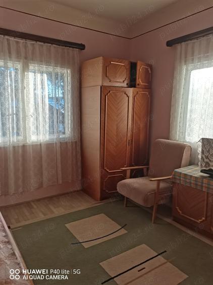 Casă cu 6 camere în Cioplea
