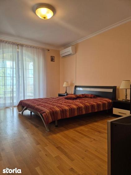Vila Tip Duplex, 8 Camere, Teren 1100 Mp, Finisajele de Lux - 17