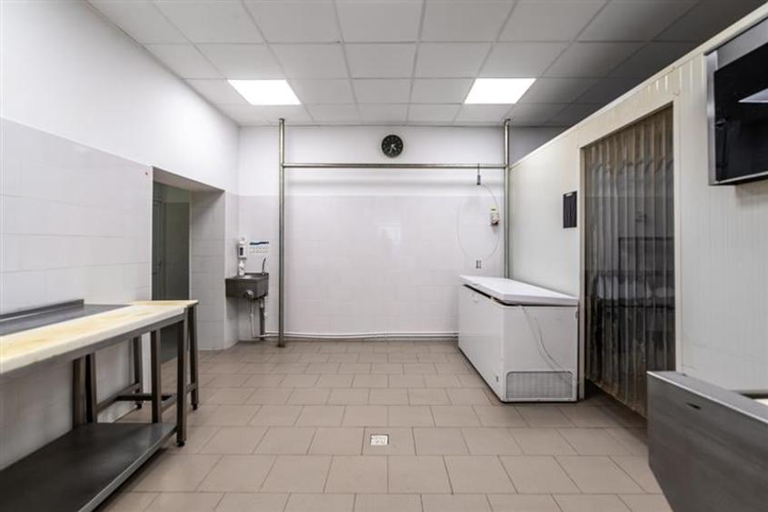 PANTELIMON BIRUINTEI,SPATIU COMERCIAL ,6 CAMERE,180 MP,CARMANGERIE - 3