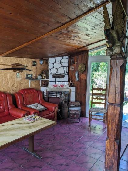 Casă 5 camere+terasa zonă centrală Casă 5 camere+terasa zonă centrală