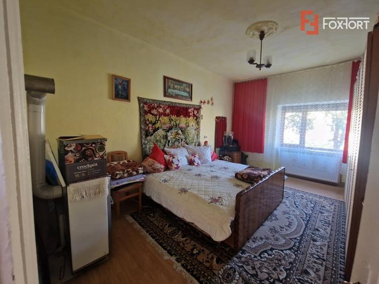 Casa individuala de vanzare cu 4 camere si teren de 800 mp - Recas - 6