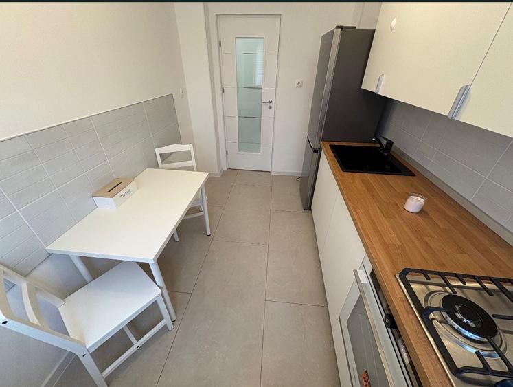 Apartament 3 camere LUX zona Cotroceni - 2