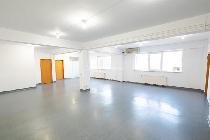 Spatiu birouri 140 mp - Parter casă - loc parcare, central