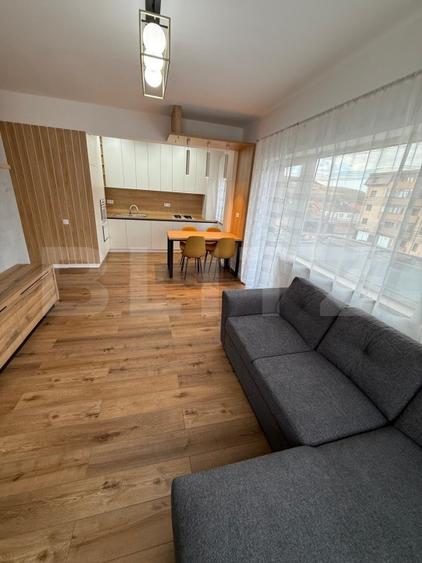 Apartament de vanzare, 2 camere, 53 mp, balcon si parcare, Baciu - 1
